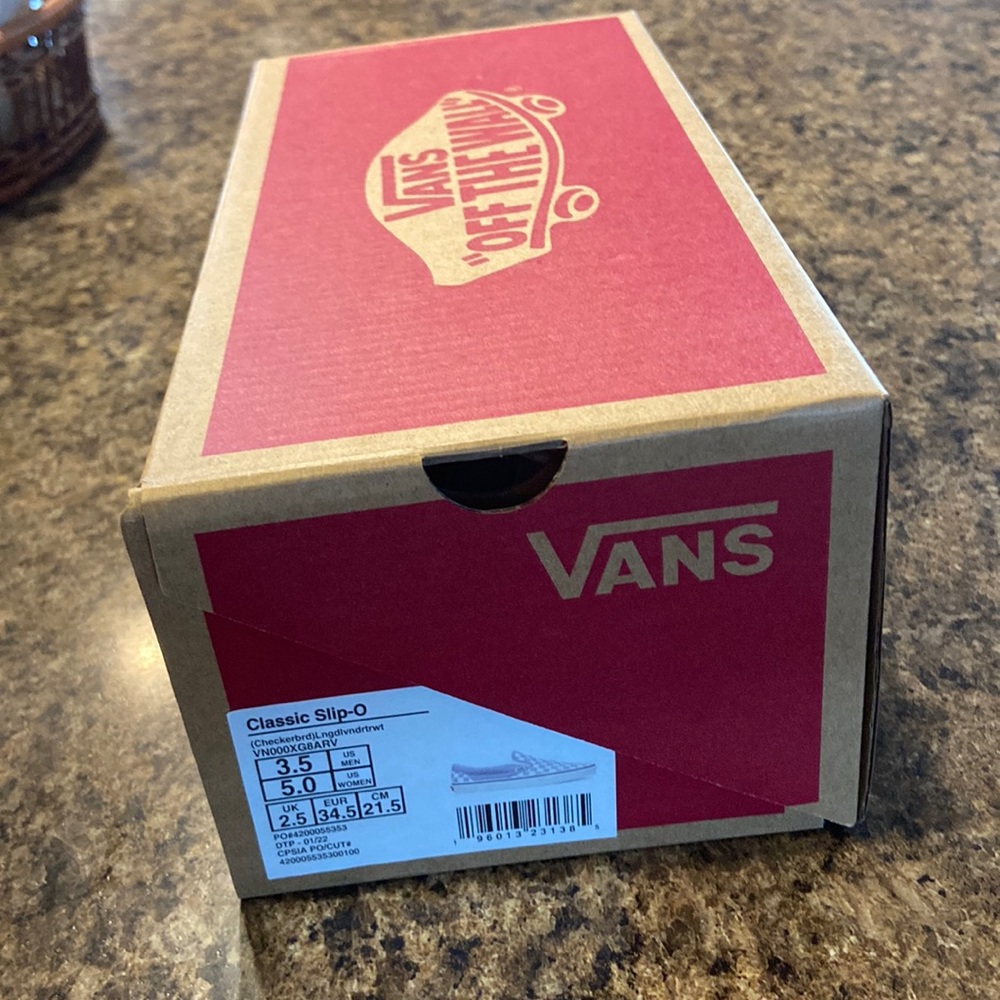 Classic Slip-O light purple checkered Vans